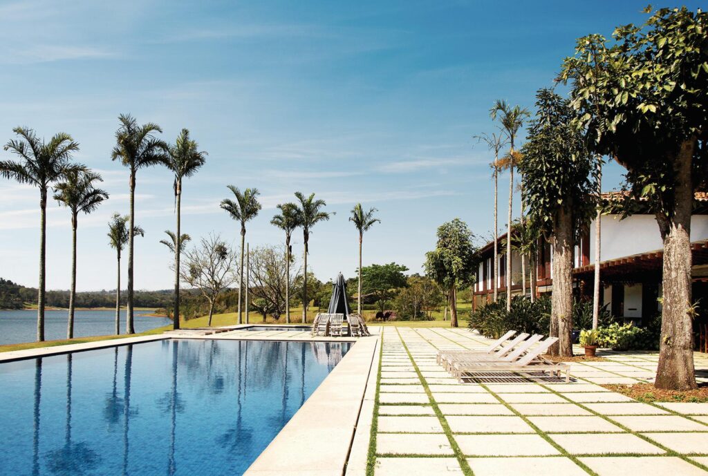 Piscinas_ClaraIbiuna