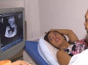 Polyanna precisou adaptar toda a sua casa para receber os quadrigêmeos