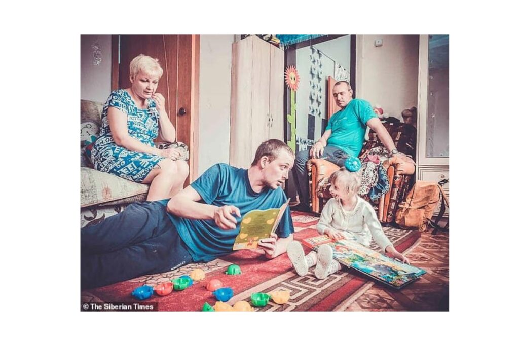 Darina é filha de Elena e Yuri.