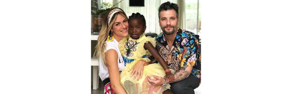 A família aumentou! Bruno Gagliasso e Gio Ewbank adotam mais uma criança