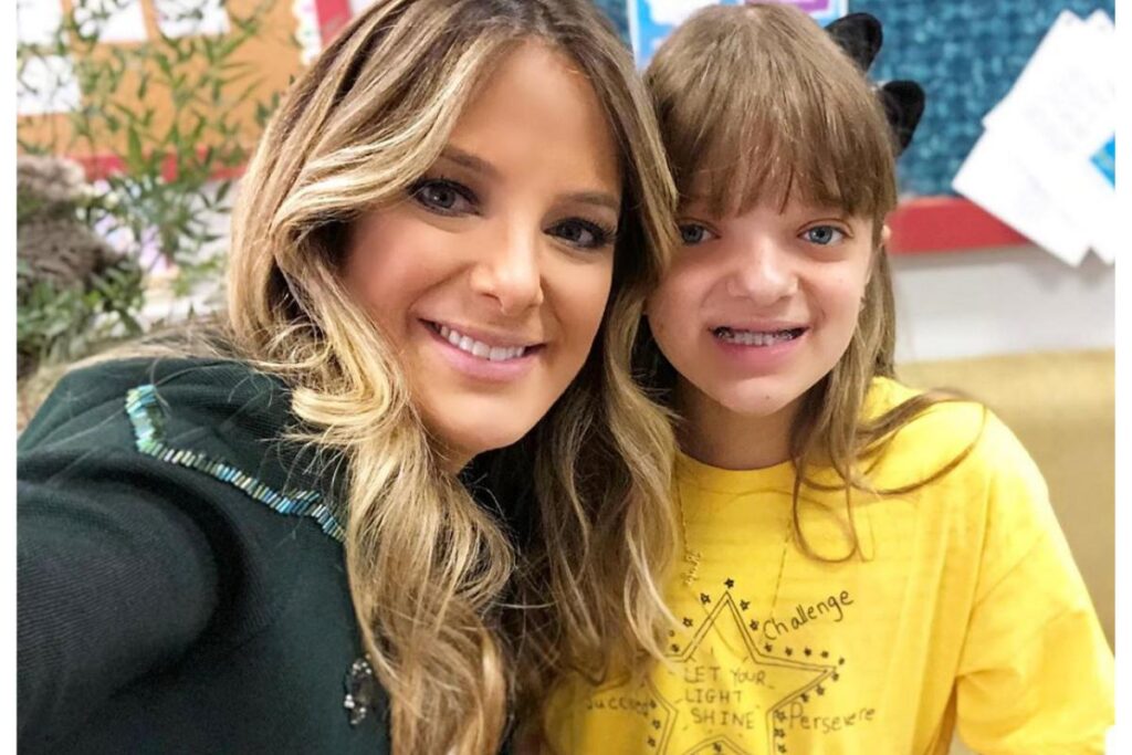 Ticiane está se desdobrando para cuidar das duas meninas e do marido