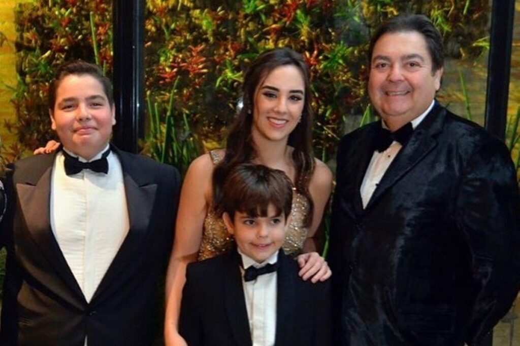 Faustão e Luciana são pais de dois meninos