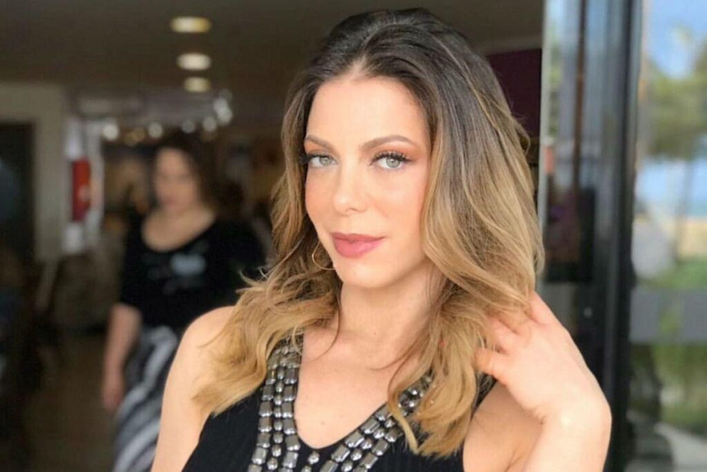 Brenda e Sheilla são superamigas e estão sempre juntas