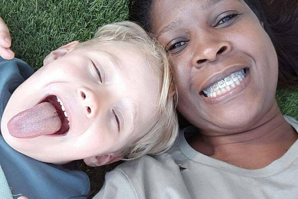 Rosania cuida de Davi Lucca desde os 3 meses de idade