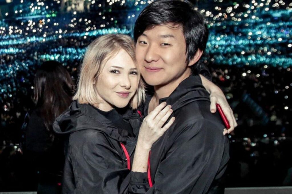 Jake é o primeiro filho da Sammy e Pyong