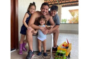 Wesley Safadão impressiona ao mostrar habilidades do filho mais novo no cavalo