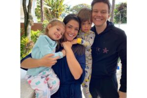 Thais Fersoza compartilha detalhes do café da manhã nada convencional da família