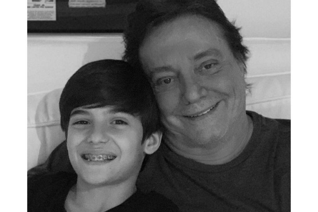 A publicação de Mari Alexandre sobre a ausência do cantor
