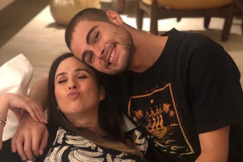 Tatá brincou na legenda da foto
