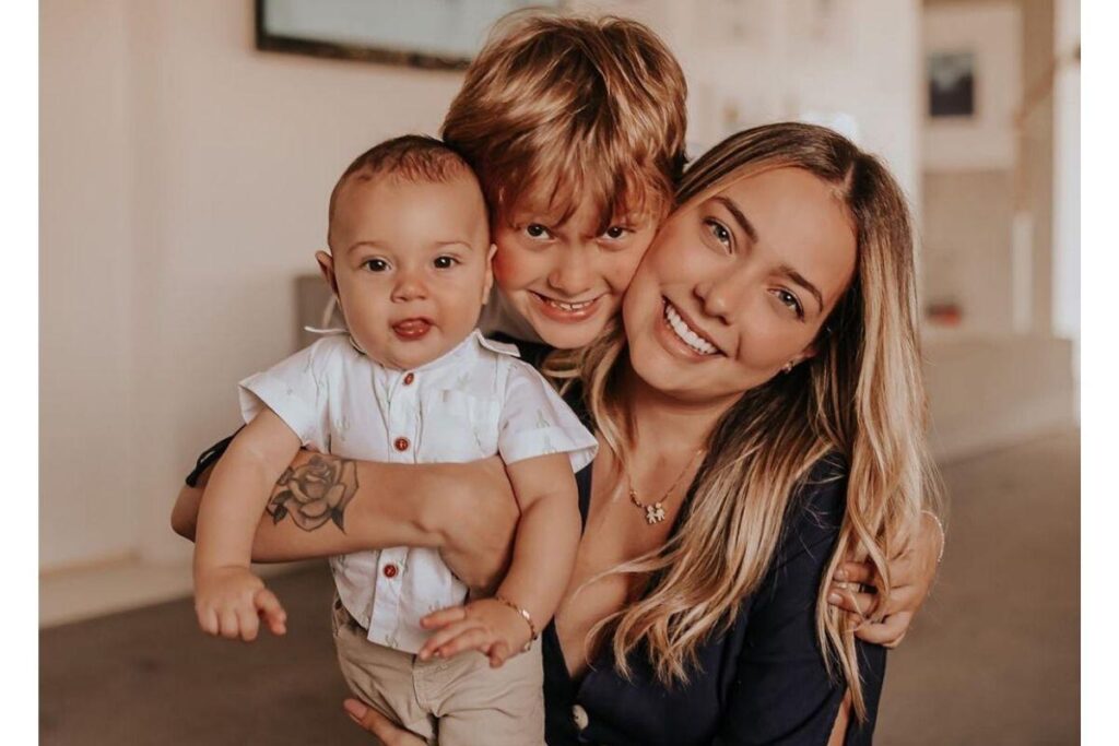 Ela é mãe de Valentin e Davi Lucca