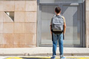 Brasil está entre os países que fecharam as escolas por mais tempo na pandemia, aponta relatório