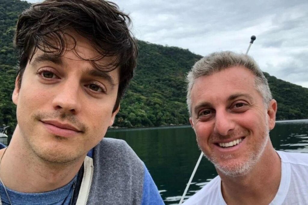 Apresentador está completando 49 anos