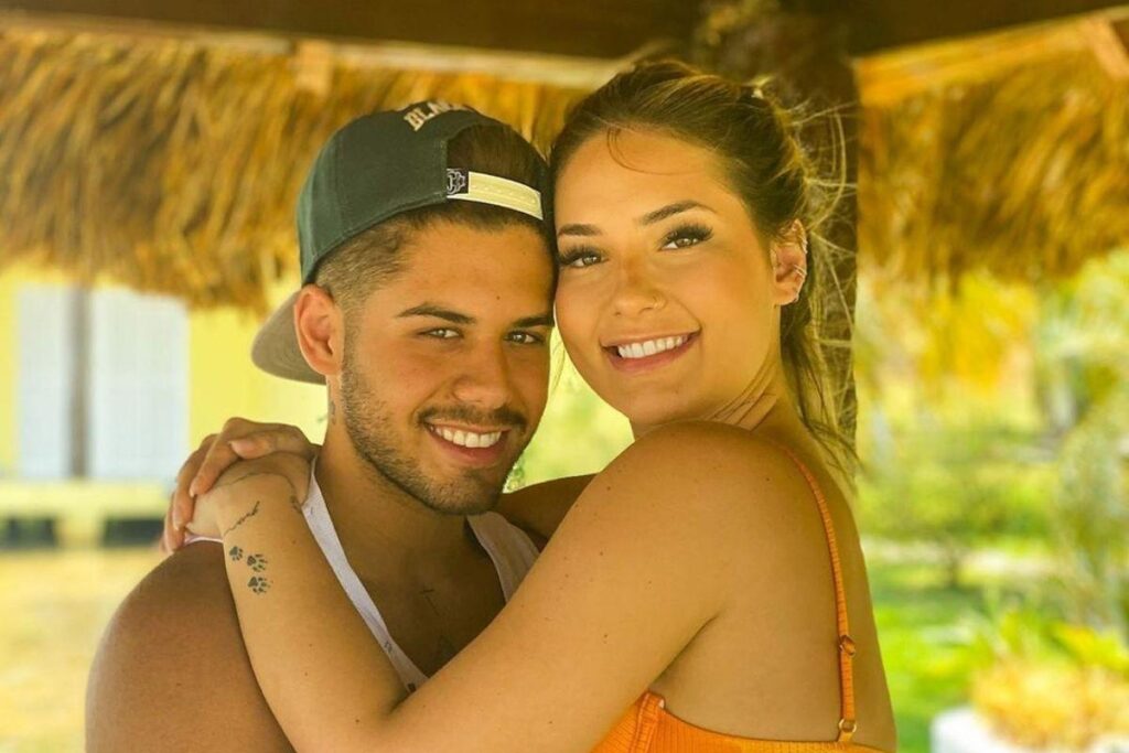 A influenciadora está com 5 semanas