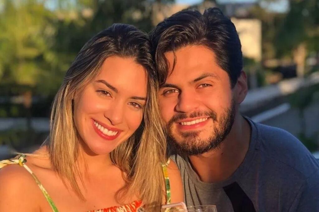 O casal espera o primeiro filho