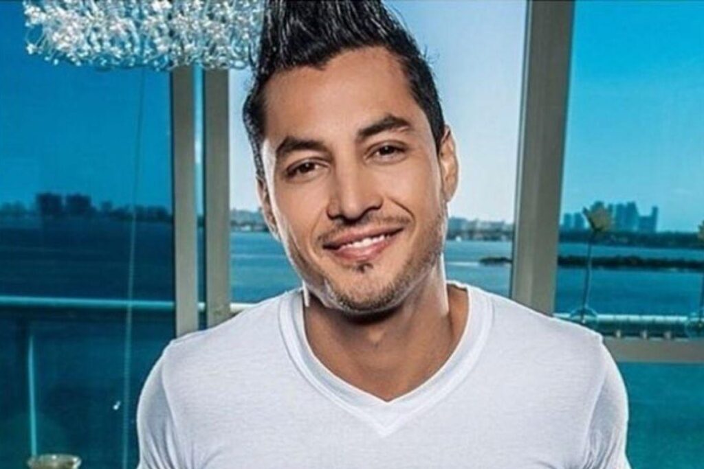 Anthony ficou conhecido por fazer parte do Menudo
