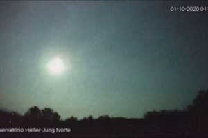 O meteoro caiu na região de Caxias do Sul e Serra Gaúcha