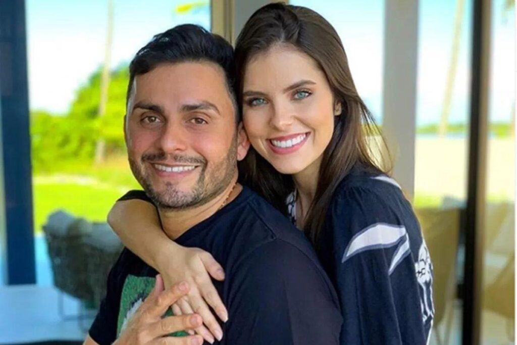 O casal comemorou a chegada do primeiro filho