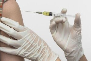 O imunizante está na ultima fase de testes e já tem previsão de distribuição no Brasil