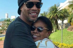 Mãe de Ronaldinho Gaúcho perde a vida para covid-19 aos 71 anos