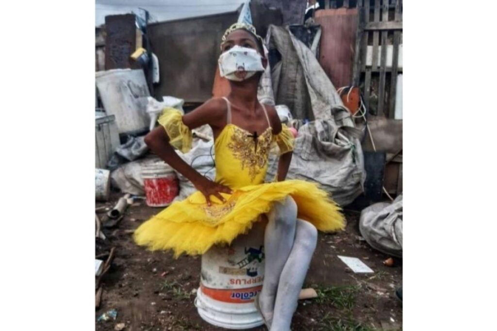 O sonho dela é ajudar a família pelo ballet