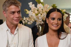 Fábio Assunção mostra ensaio da esposa grávida