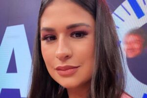 Simone mostrou bico de Zaya chateada após tomar injeção