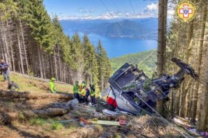 14 pessoas perderam a vida no acidente de teleférico na Itália