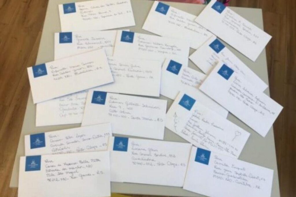 Alunos mandam cartas de empatia