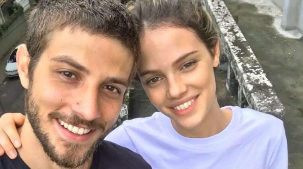 O casal anunciou o sexo do segundo filho na televisão