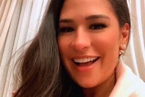 Simone e Kaká Diniz fizeram uma Festa Junina em casa
