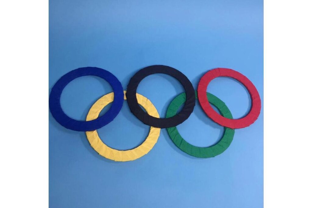 Os anéis ficam uma decoração linda!