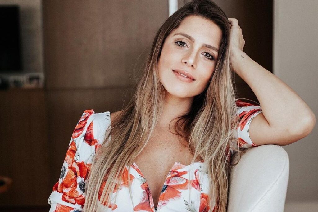 Bia Feres sente inseguranças após o parto.