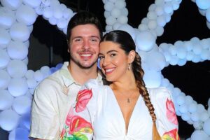 O chá-revelação do bebê de Vivian Amorim teve tema de ursinhos ​