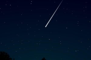 Chuva de estrelas cadentes irá acontecer na quinta-feira, 21 de outubro