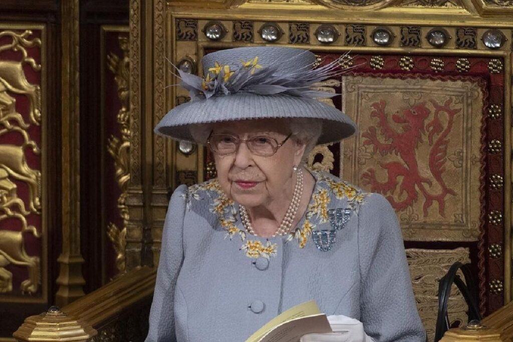 Rainha Elizabeth relembrou que teve boas memórias com príncipe Philip na Escócia durante evento no país