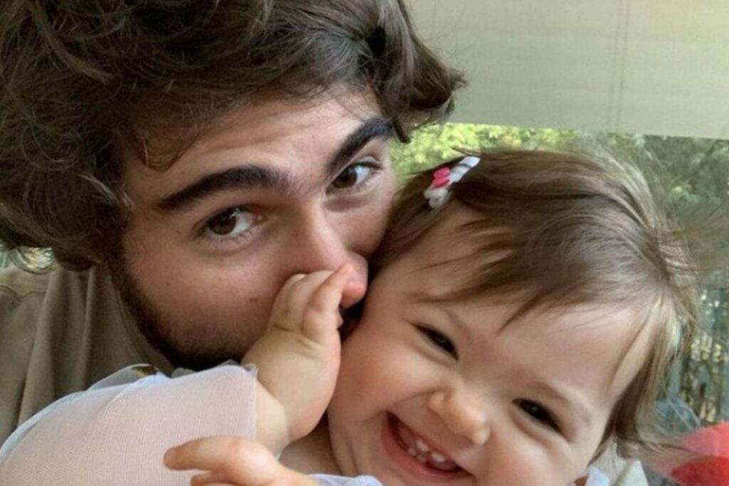 Rafael Vitti com a filha, Clara Maria