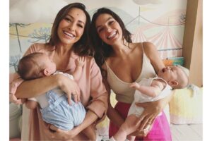 Isis Valverde e Sabrina Sato, Paris Fashion Week falando da saudades que sentem dos filhos