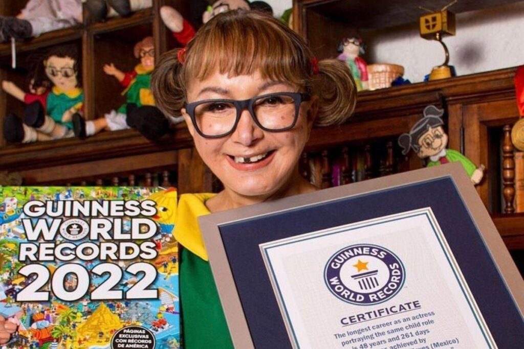 Atriz de Chiquinha recebe prêmio do Guiness Book