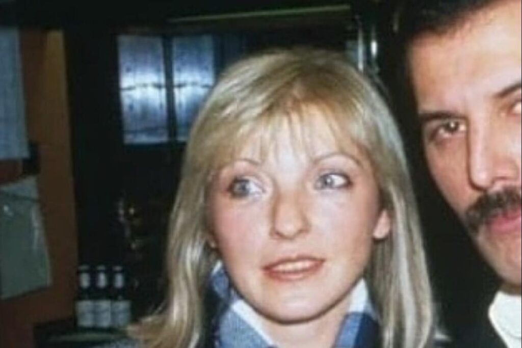 Faz 30 anos da morte de Freddie Mercury