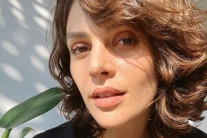 Monica Benini explicou o porque compra brinquedos usados para o filho