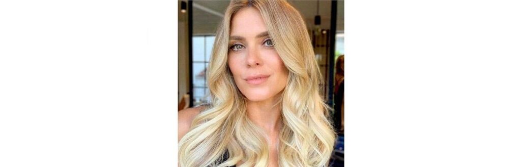 Carolina Dieckmann reflete sobre o tempo em post de TBT ao lado do filho José quando criança