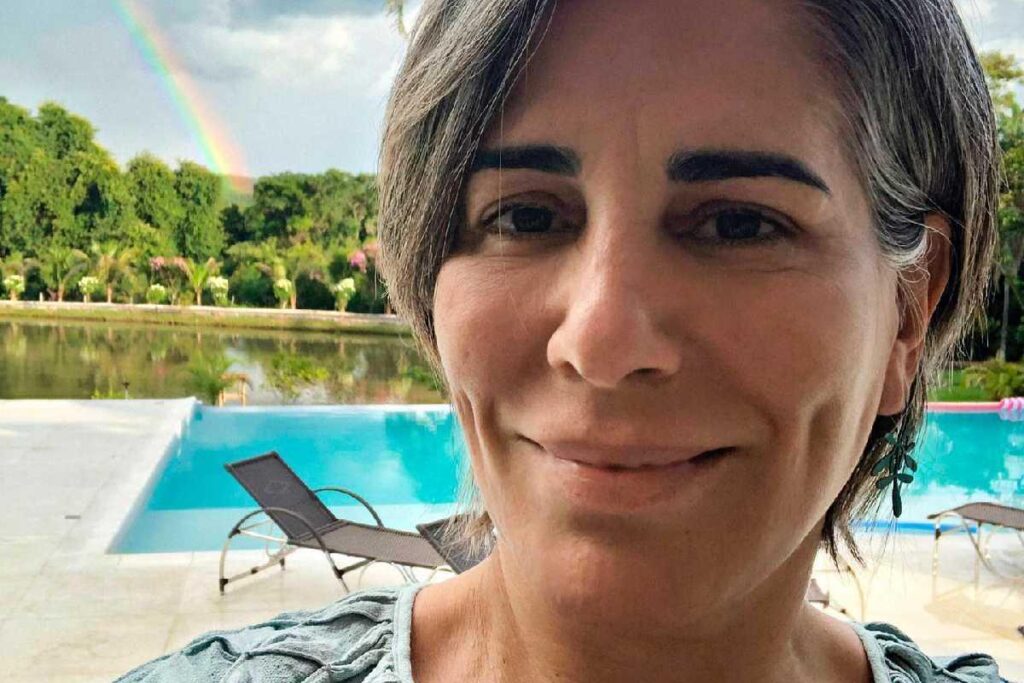 A família de Gloria Pires se reuniu para o aniversário de Orlando Morais