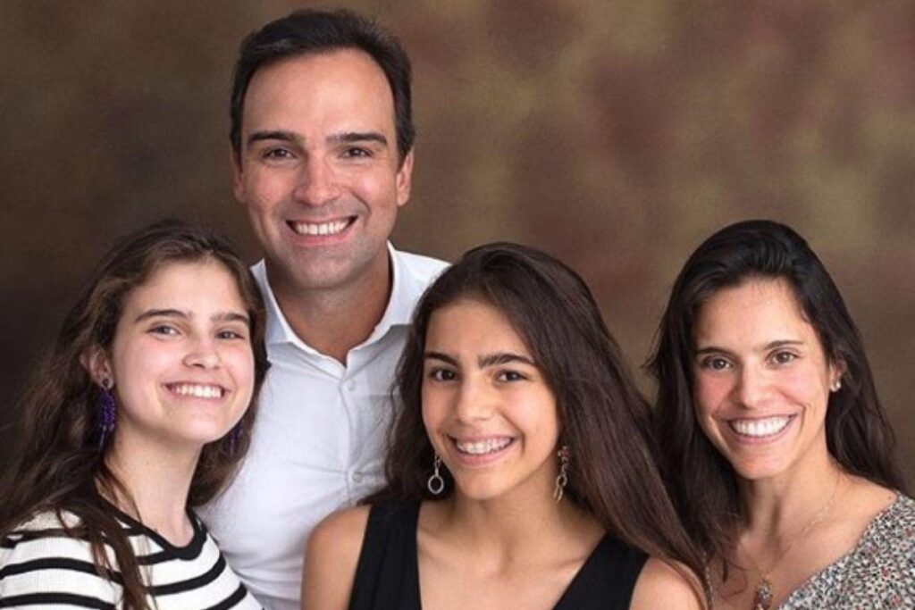 Mensagem de apoio escrita por Valentina para Tadeu Schmidt