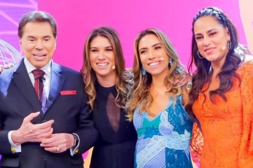 Patricia Abravanel faz surpresa para crianças da família durante café da manhã com Silvio Santos