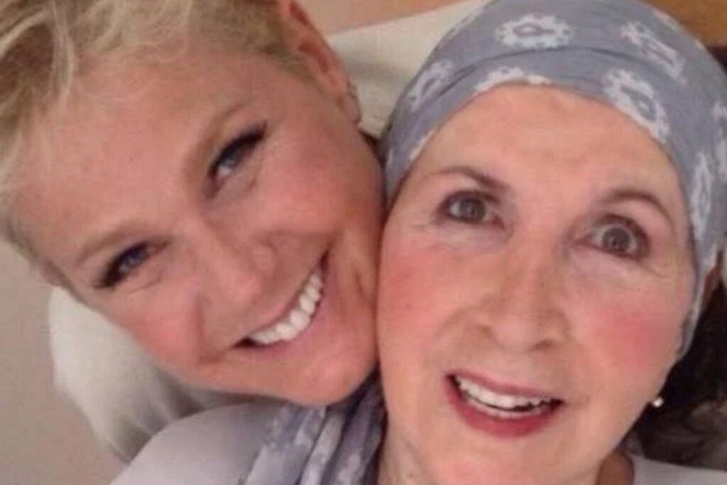 Xuxa publicou a homenagem no Instagram