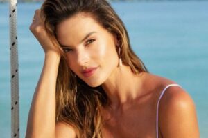 Alessandra Ambrósio e Anja Louise, de 13 anos