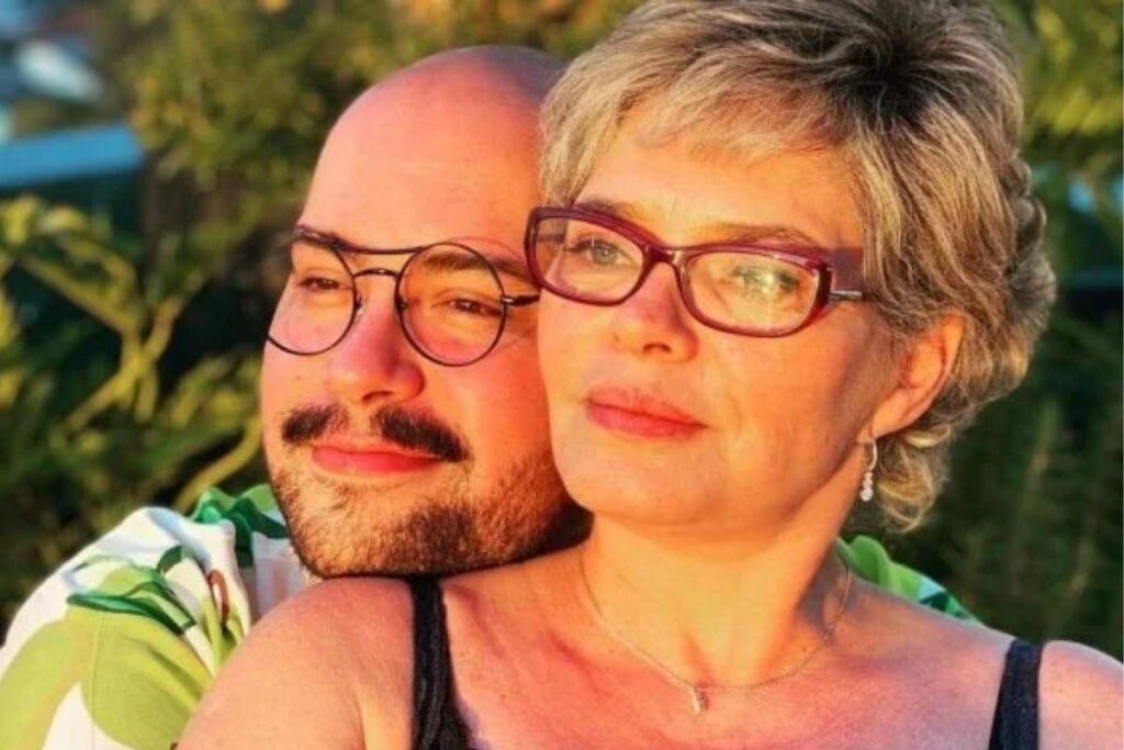 Tiago Abravanel, mãe e irmãs