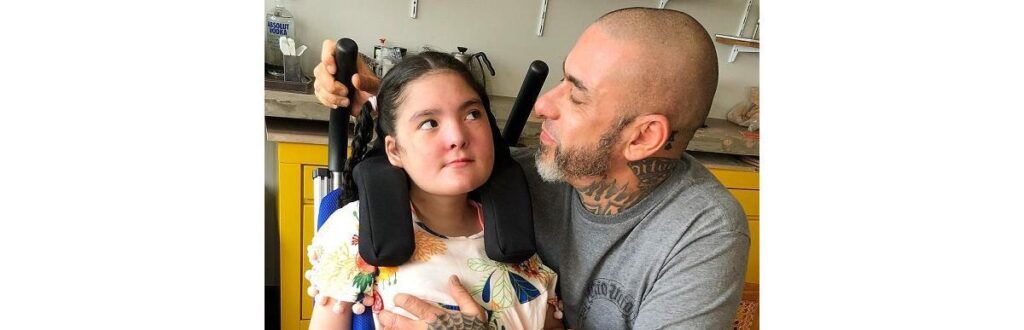 Henrique Fogaça comemora o aniversário de 15 anos de sua filha Olívia