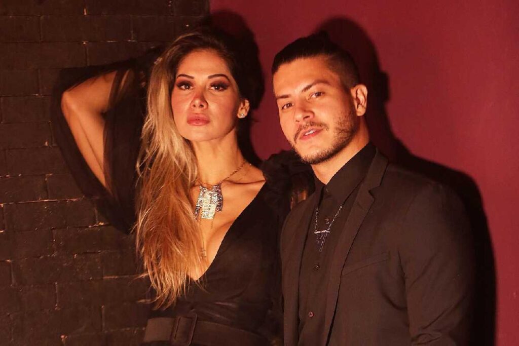 Maíra Cardi se pronunciou nas redes sociais depois da filha sofrer ataques pela aparência