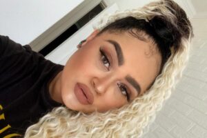 “Duvidaram que eu teria parto normal”: Rízia Cerqueira conta que sofreu gordofobia até no nascimento do filho